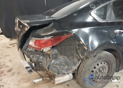 2014 Nissan Altima 2.5 S из США, поврежденный, VIN 1N4AL3AP3EC110111